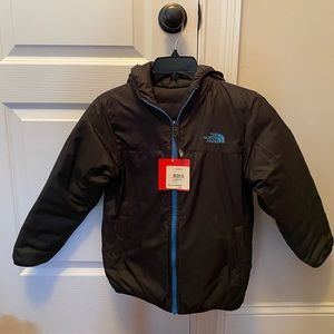 North Face Reversible Puffer - boys small (6/7)